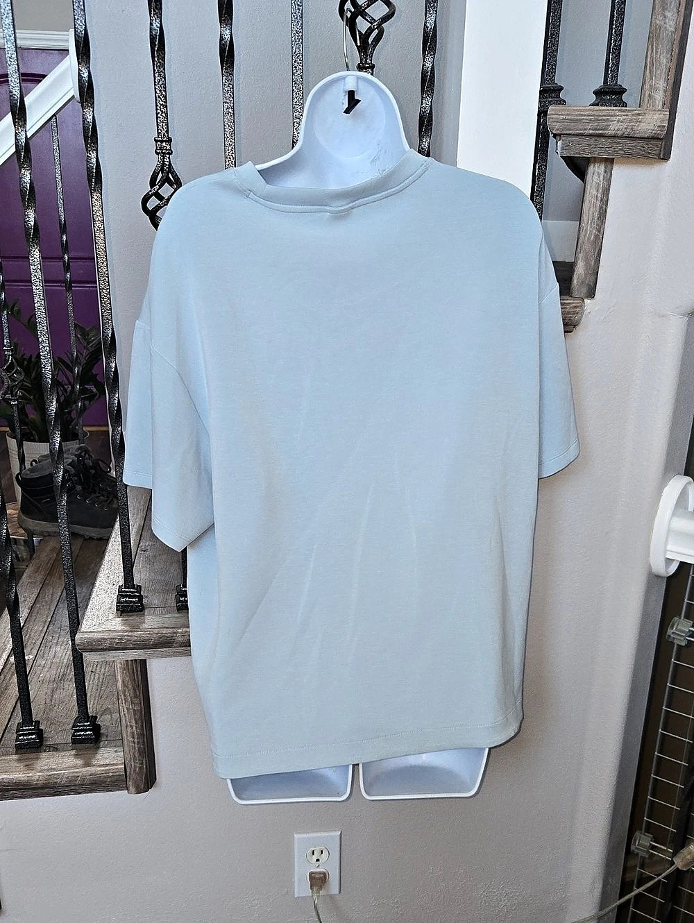 Oversized Super-Soft Sandwash Short Sleeve Tee in Blue XL Like New